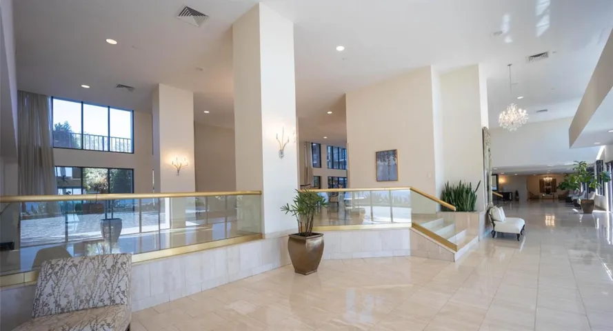 Hotel-like lobby