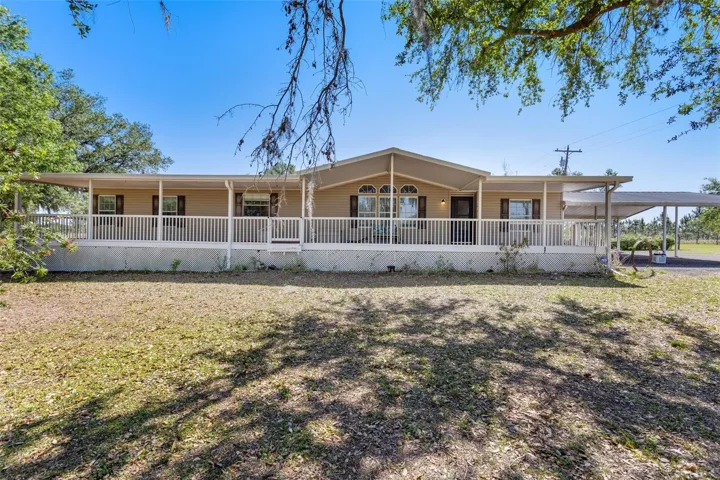 17918 Bethlehem Road, Lithia FL. Front of home