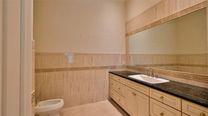 primary bathroom-guest
