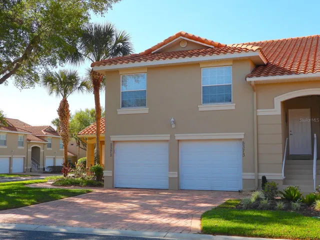 Wow this upper condo is upgraded and looks like brand new. 1 minute walk to Resort Pool and clubhouse!