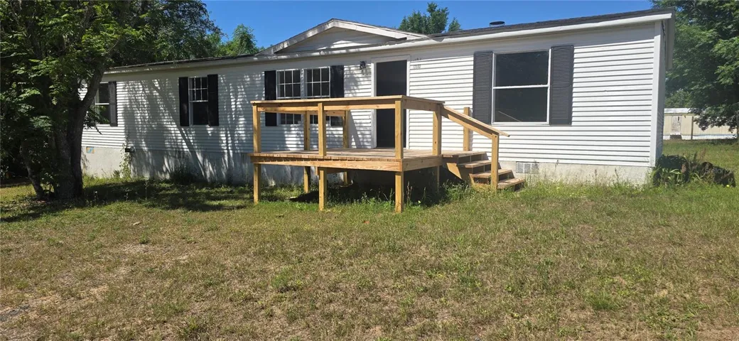Front view of home