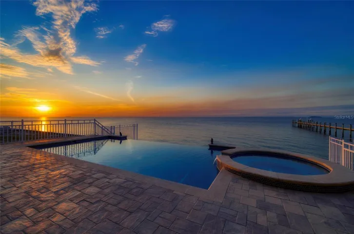 EMBRACE THE SUNSET AND THE CALMING WATERS OF THE BAY