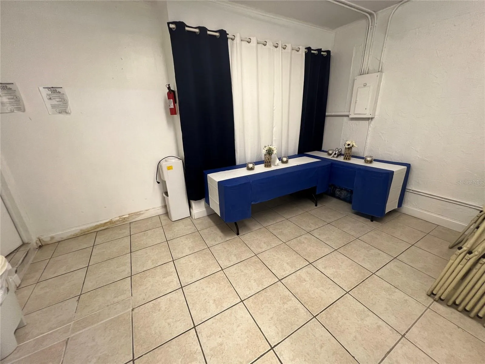 Suite 8605B
