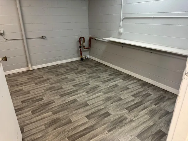 Suite 8608