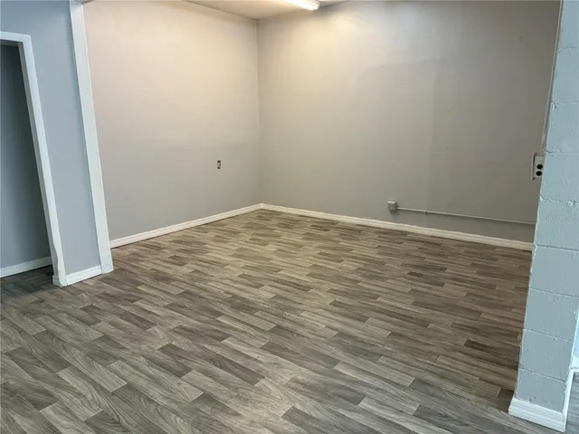 Suite 8608