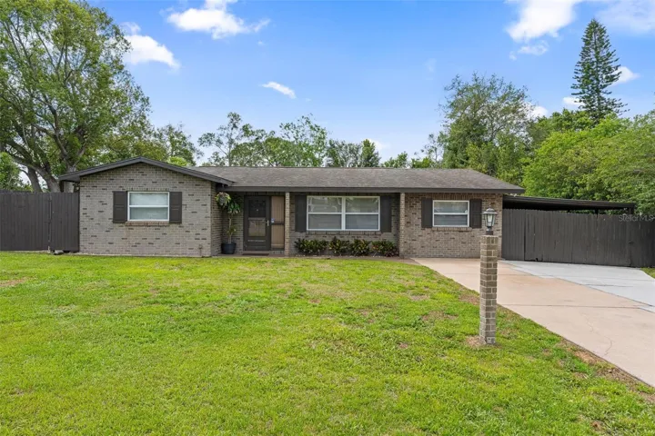 795 Superior St with large yard, pool and covered carport