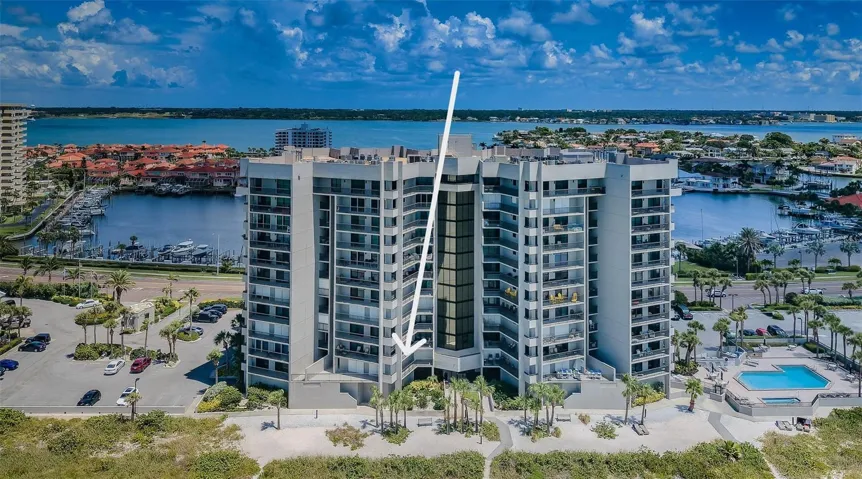 Dan's Island on Sand Key Condo