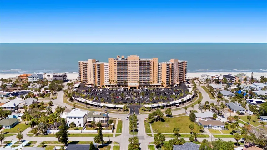 Regatta Beach Club
