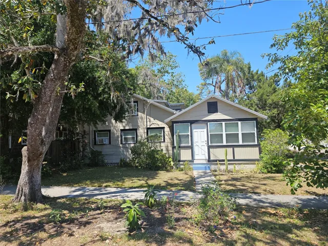 Front view Hillcrest Unit #1