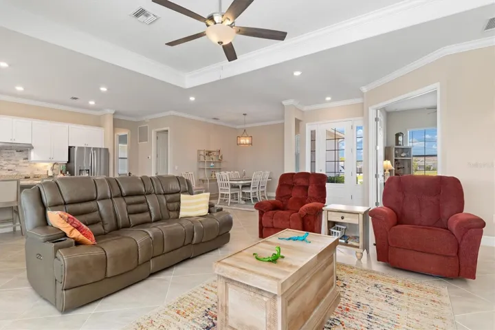 Light and bright, with lots of natural light.