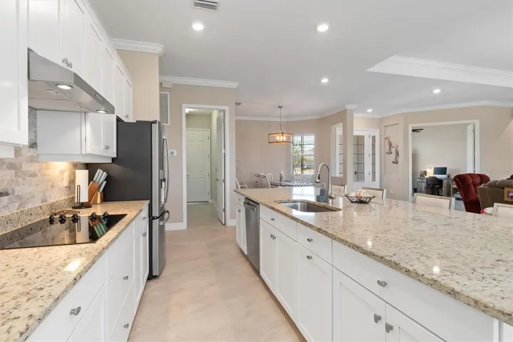 Lots of counter and cabinet space.