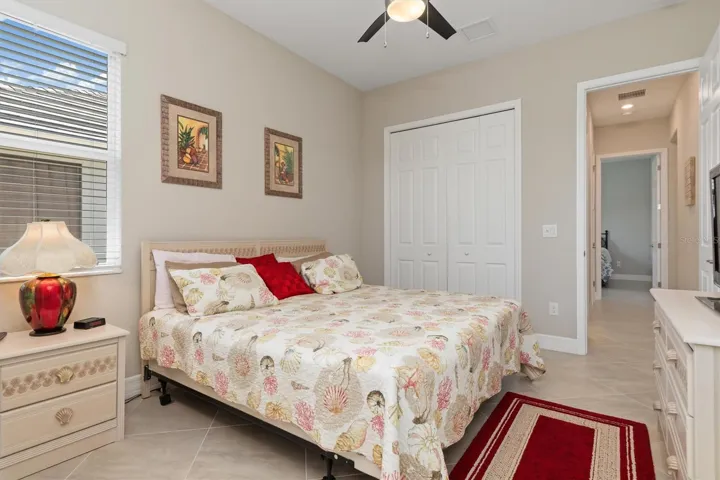 Perfect guest room with its own access to pool area.