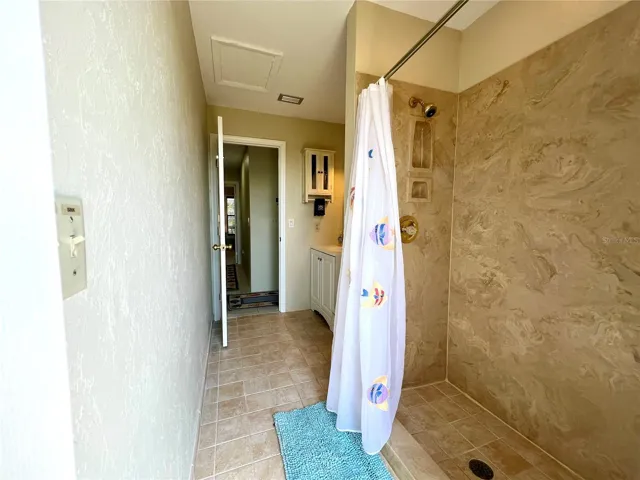 Guest bath