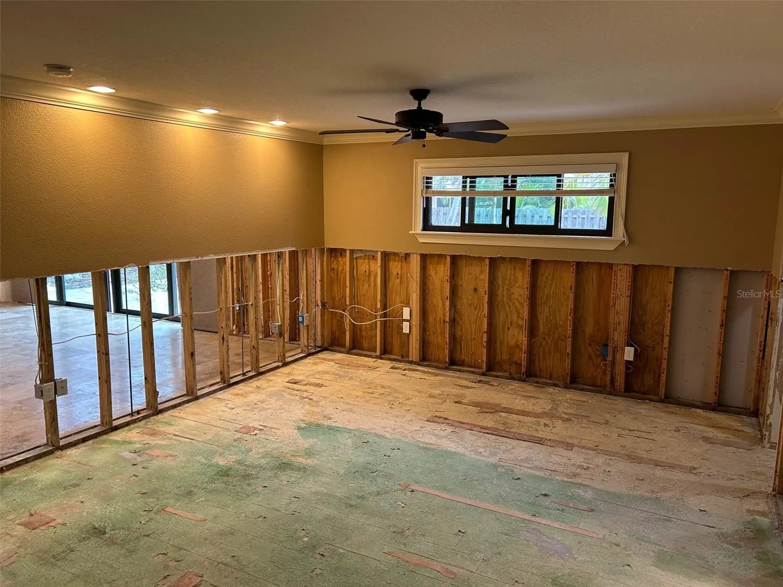 Large Master Bedroom