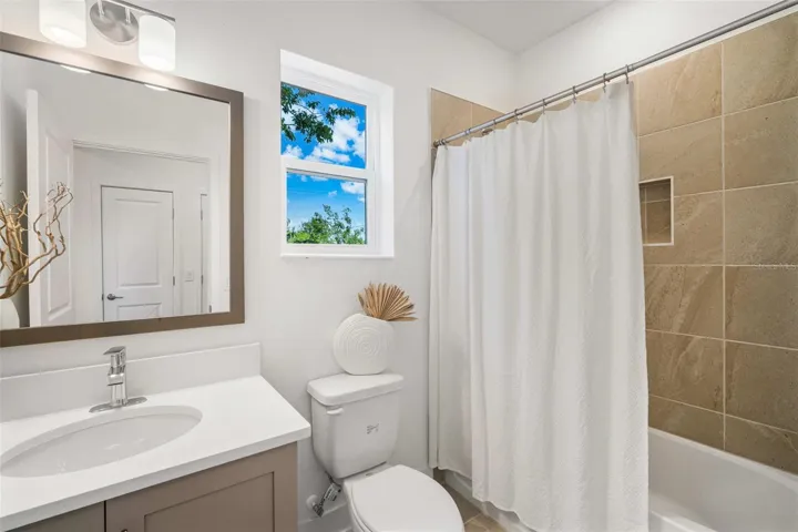 second floor full bath