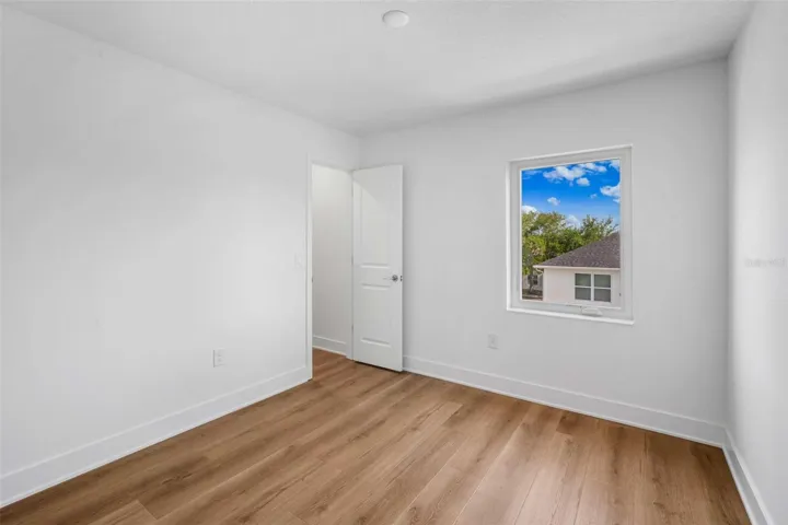 thrid floor bedroom