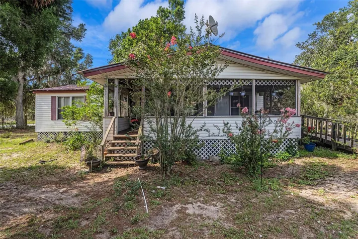 16037 South County Road 39, Lithia FL 33547