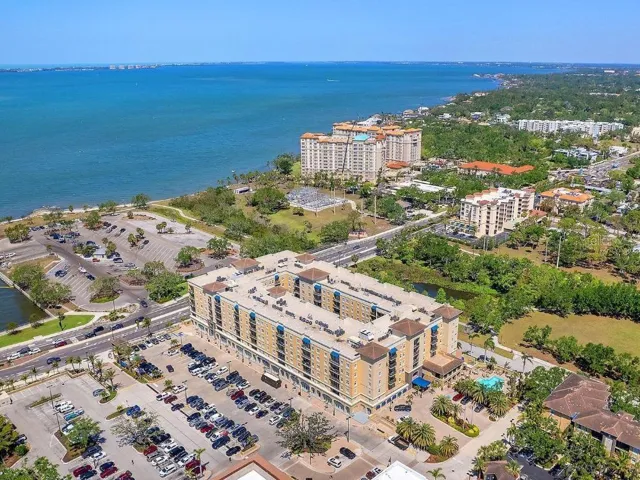 views of bay, longboat key, ice and downtown city skyline all from all windows and balcony and slider views from only Unit 1611 for lease