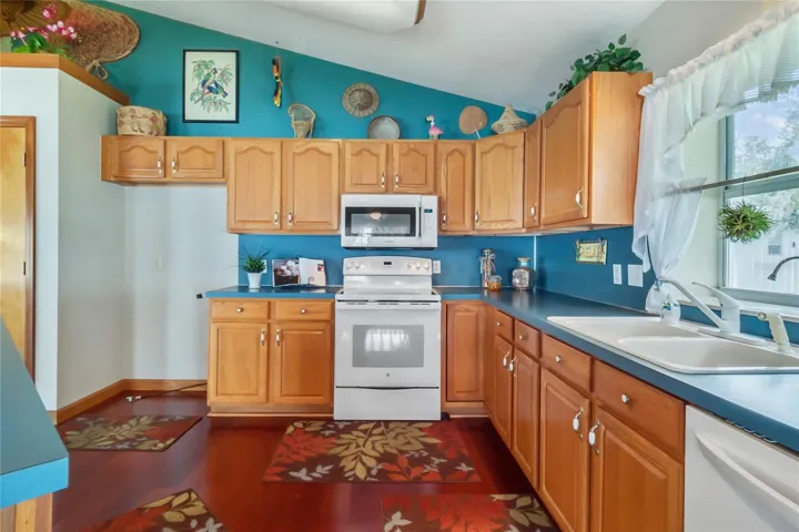 Vaulted Ceiling in Kitchen