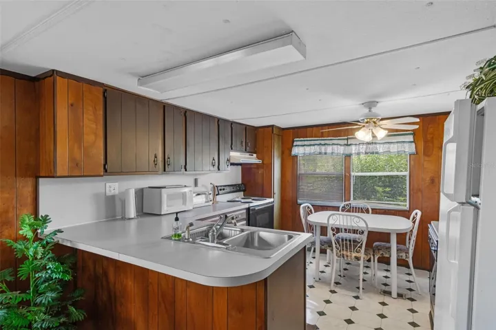 Eat in Kitchen