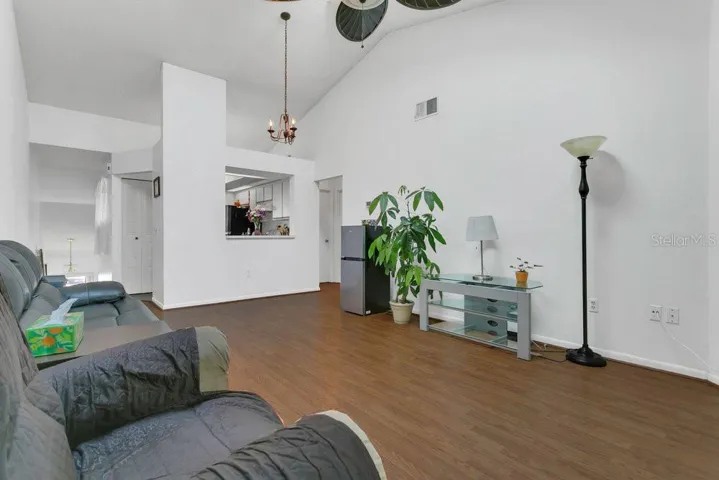Living Room with view to entrance