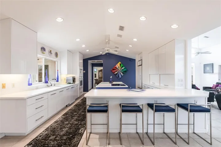 12439 Prather AveKitchen
