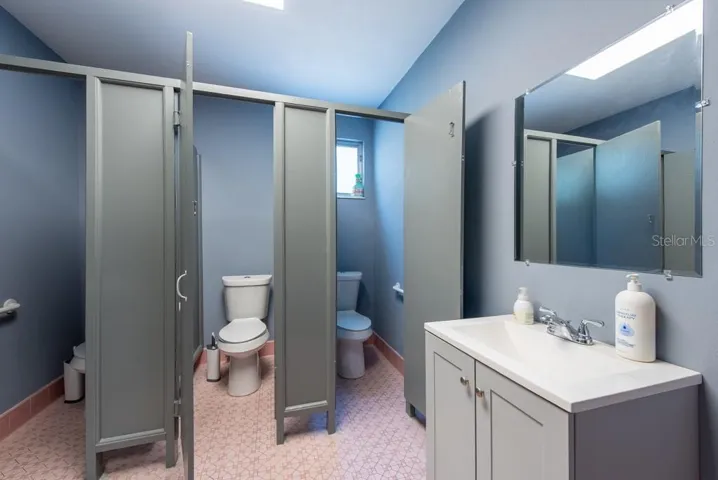 1170