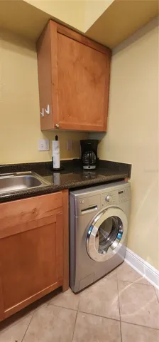 kitchen washer/dryer combo