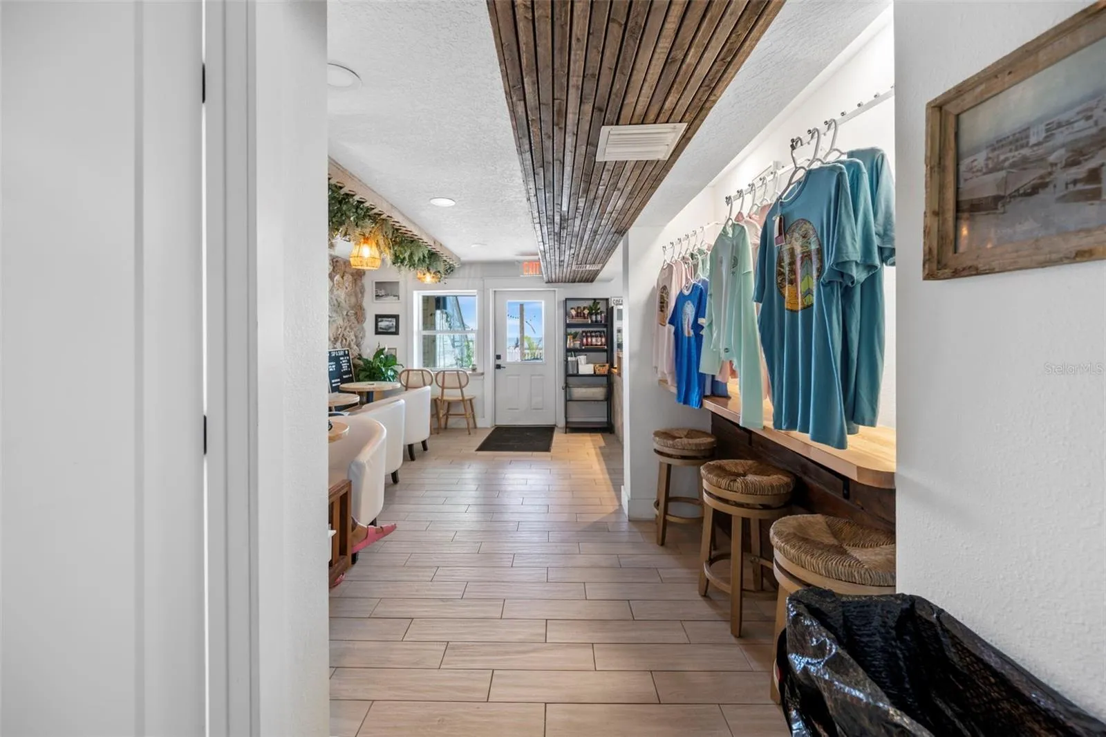 Coffee Shop Hall
