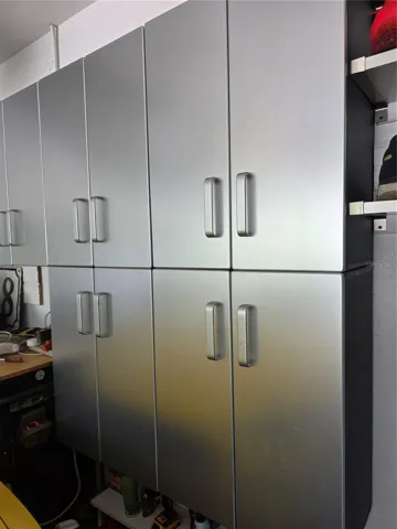 garage cabinets