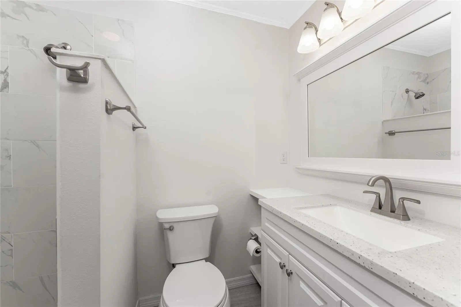 Primary bath has been very nicely updated!