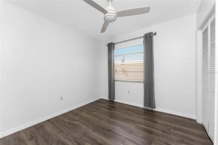 Guest bedroom