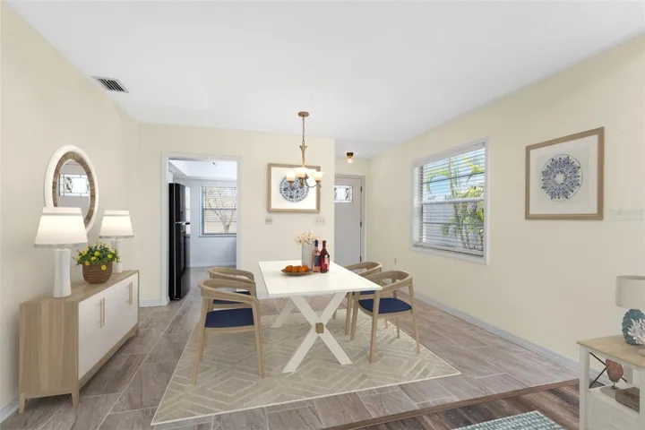 Dining area - virtually staged