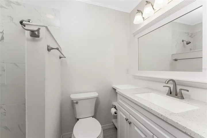 Primary bath has been very nicely updated!