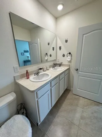 1170