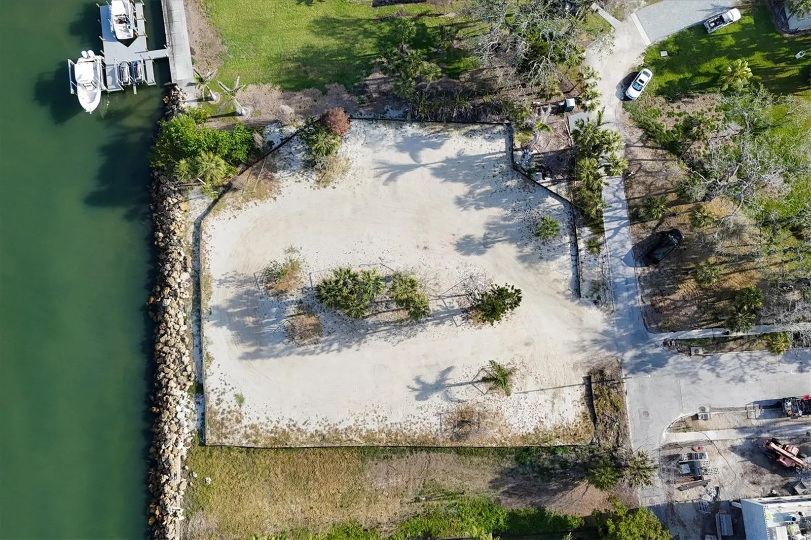 Lot lines extend beyond black silt fence