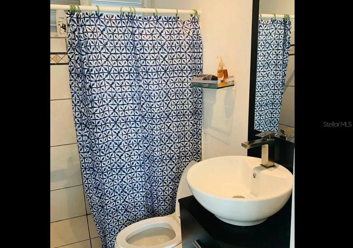 Casita Bathroom