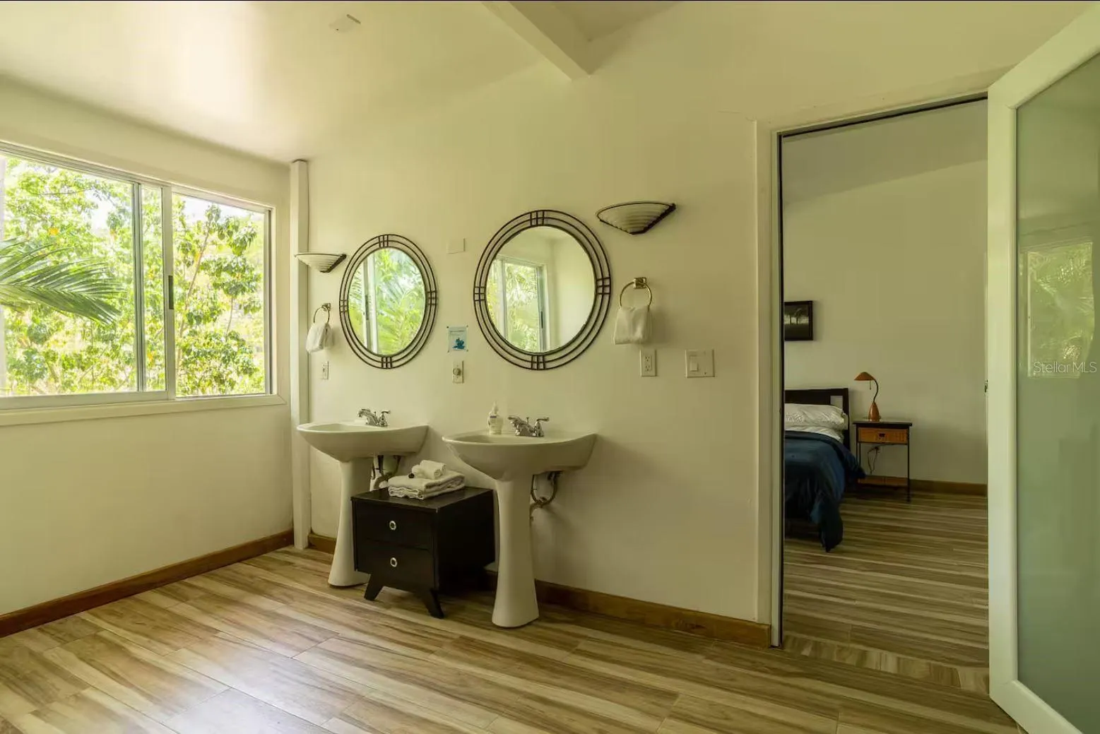 Big House Bathroom 1