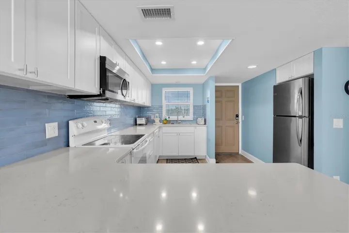 Kitchen with beautiful quartz countertops
