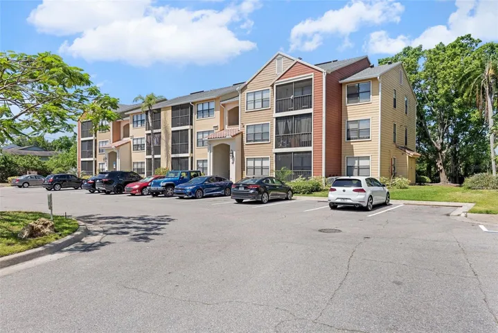 Building 800