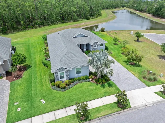Large lot with water and conservation behind for privacy