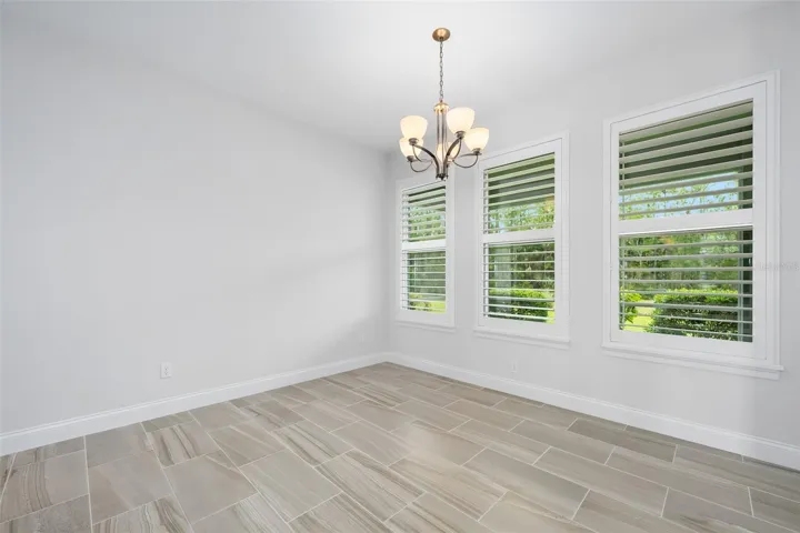 Natural lighting through multiple windows