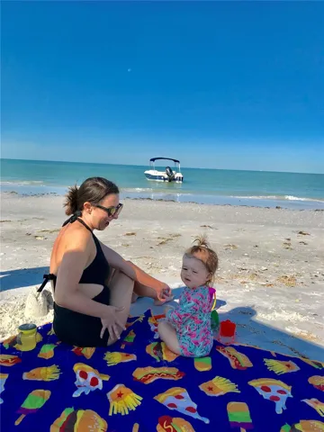 Beaches close by in every direction
