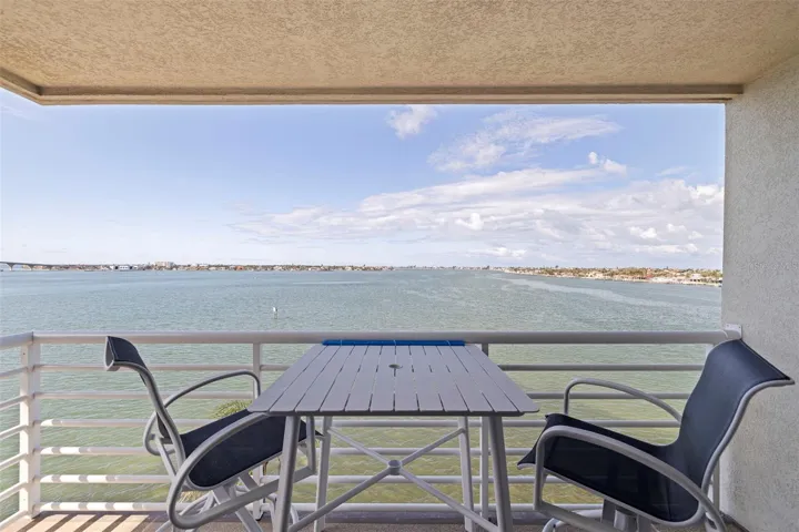Wide Boca Ciega Bay views