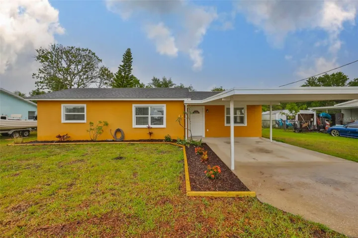 Front with carport