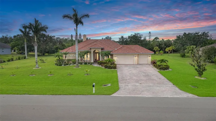 1 acre pool home