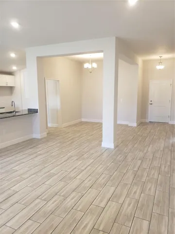 Family room & Dining room
