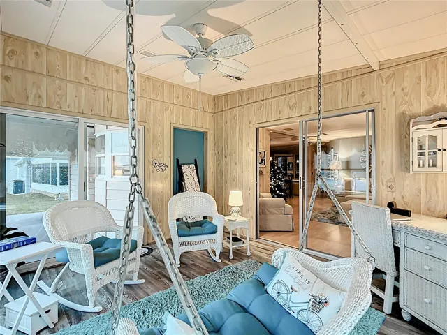 Florida room