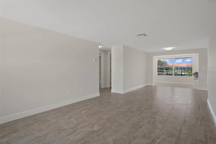 Floor plan - measurements can be confirmed by buyer