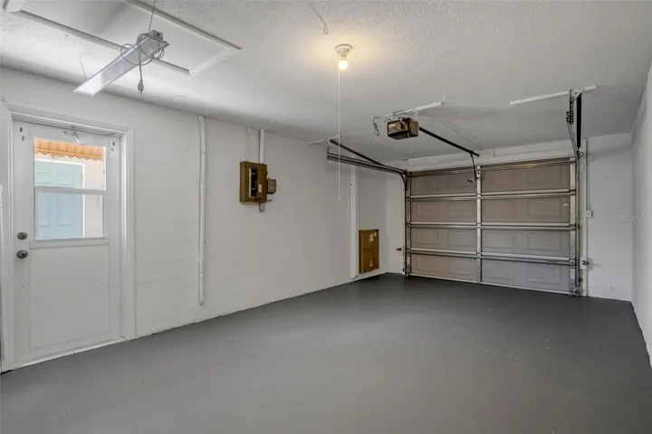 clean garage